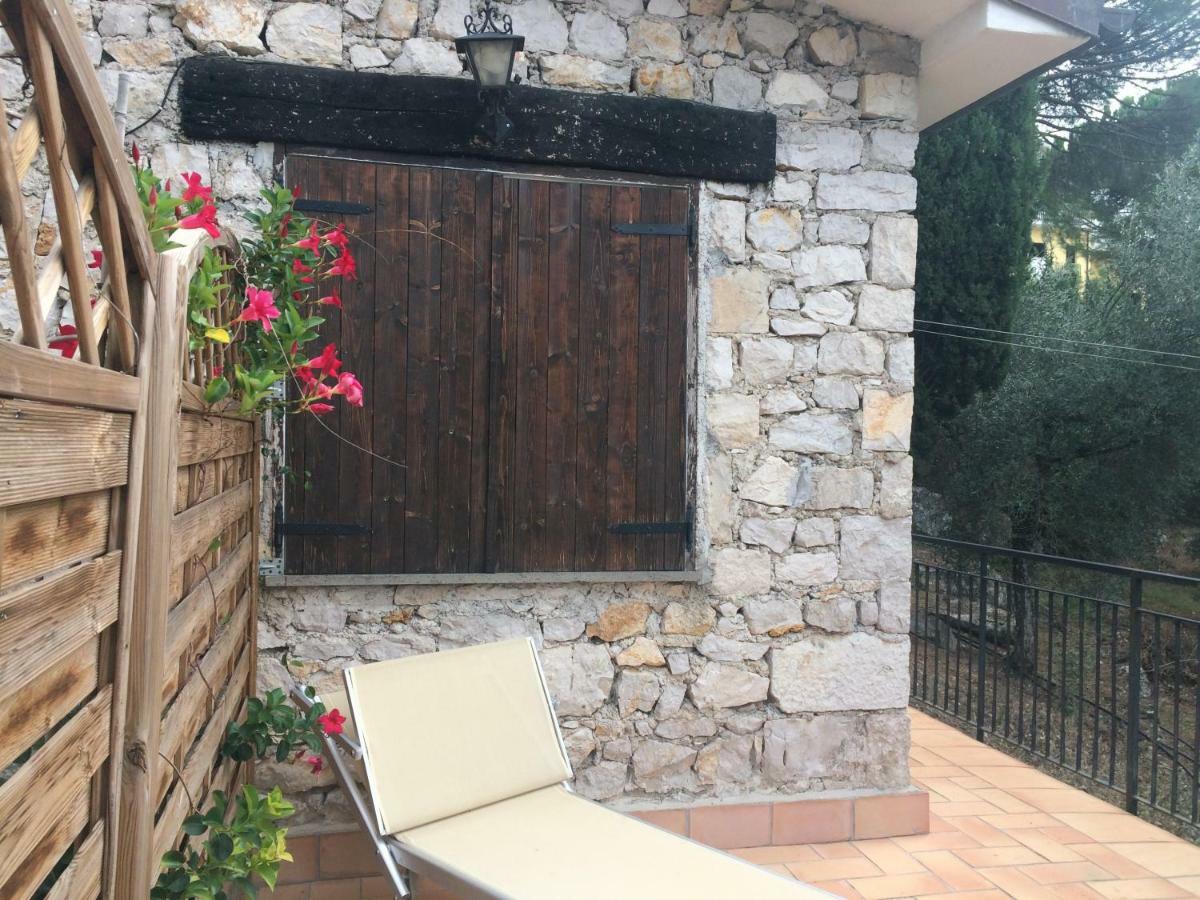 B&B H.M. Sonnino Exterior foto